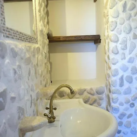 Villa Araklis, Ithaca Anogi