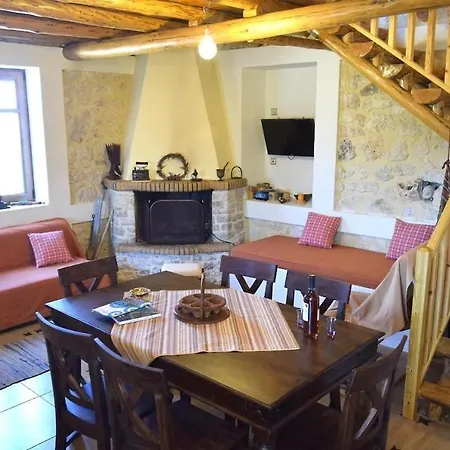 Vila Araklis, Ithaca *